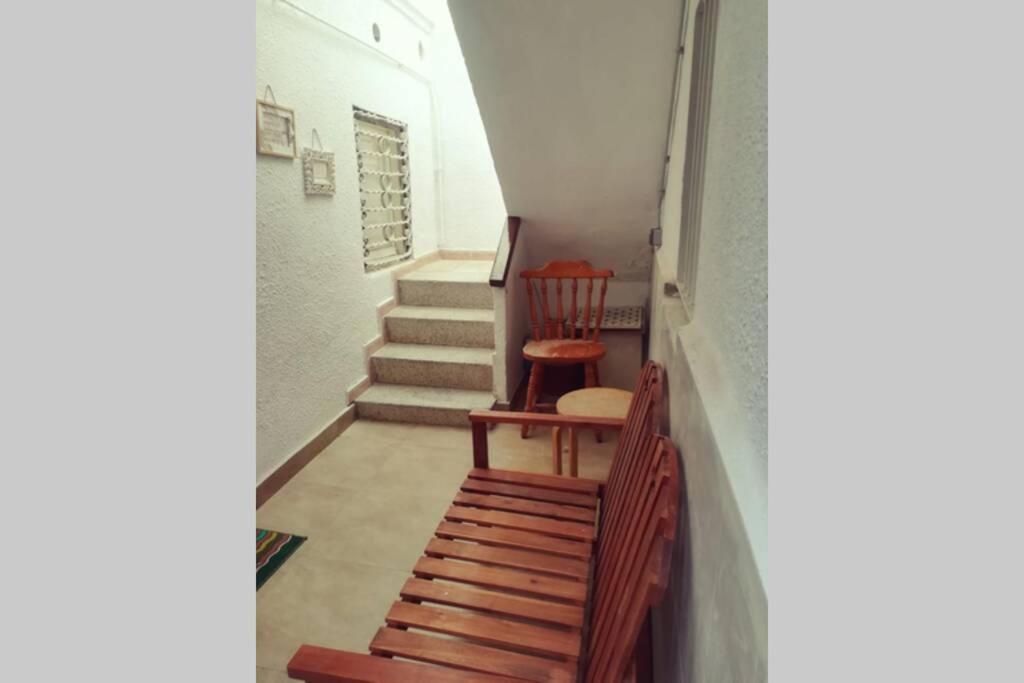 M4 Cool Terrace. 1 Min To Metro. 15 Min To Center Apartment Esplugues de Llobregat Exterior photo